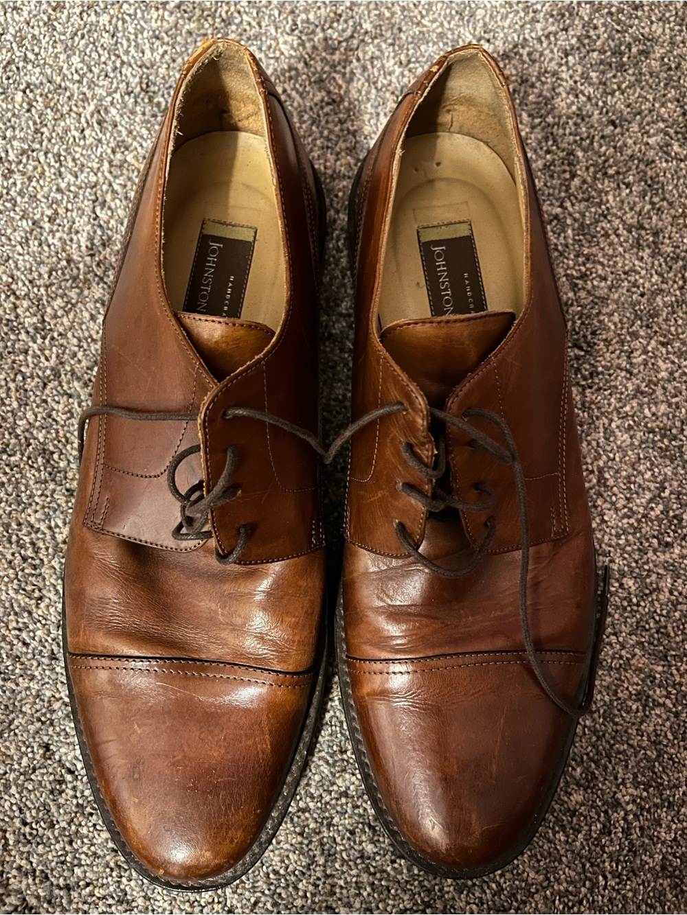 Johnston & Murphy Men’s Brown Leather Cap-Toe Oxfords